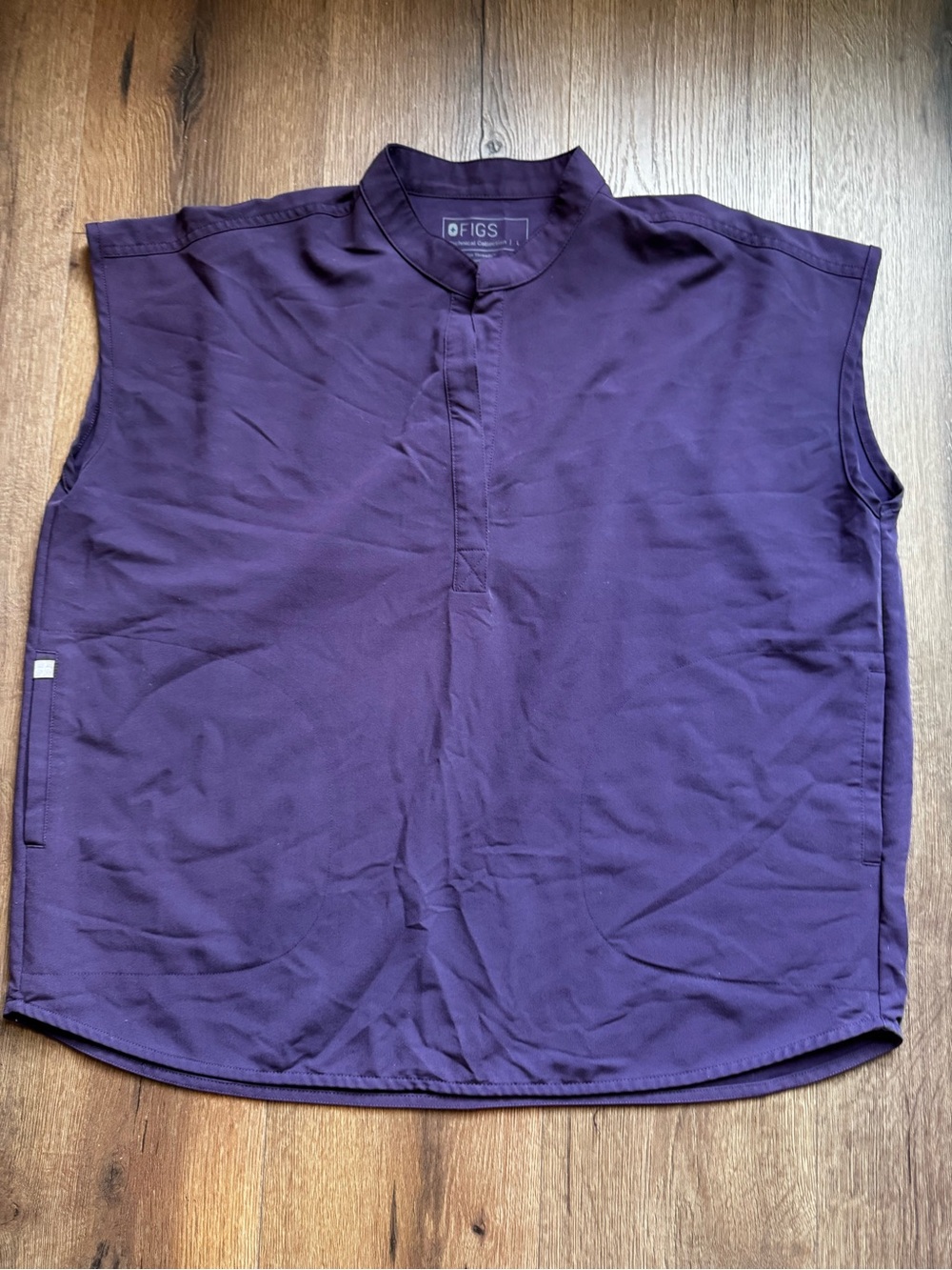 FIGS Rafaela Oversized Scrub Top Mandarin Collar